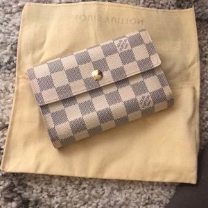 Louis Vuitton Wallet